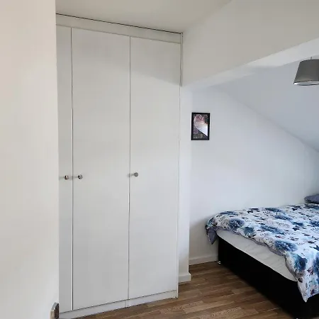Jey's Flat