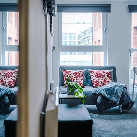 *zzzz Suite*relaxing City Centre Apartment* Liverpool