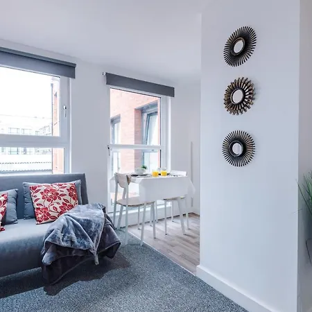 *zzzz Suite*relaxing City Centre Apartment* Liverpool
