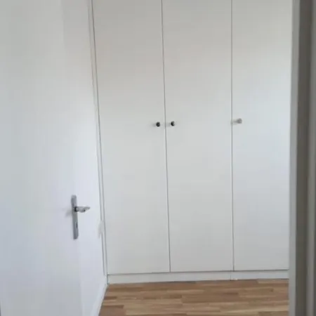 Jey's Flat *