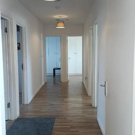 Jey's Flat * Liverpool