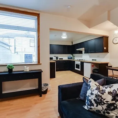 Poppy's Pad - Winchester Road Holiday home