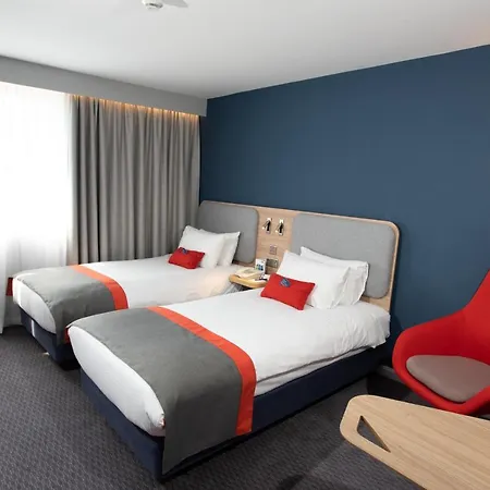 & Lounge Knowsley