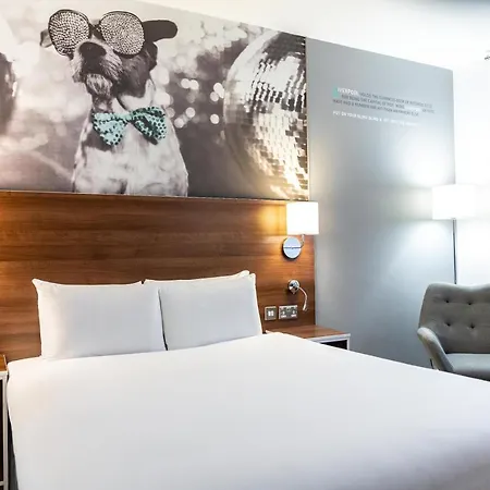 Heeton Concept - Centre Hotel 3*