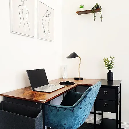 Center Free Parking Apartment