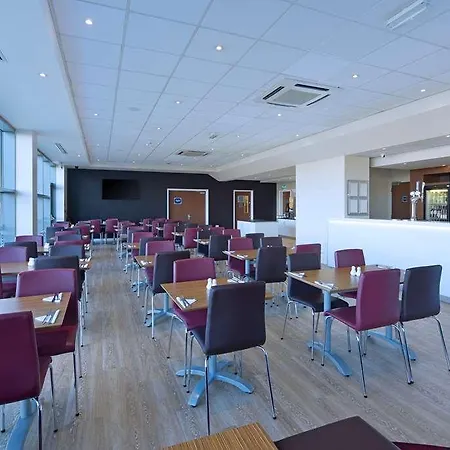 Otel Travelodge John Lennon Airport Liverpool