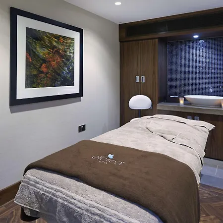 Doubletree By Hilton & 4* Liverpool