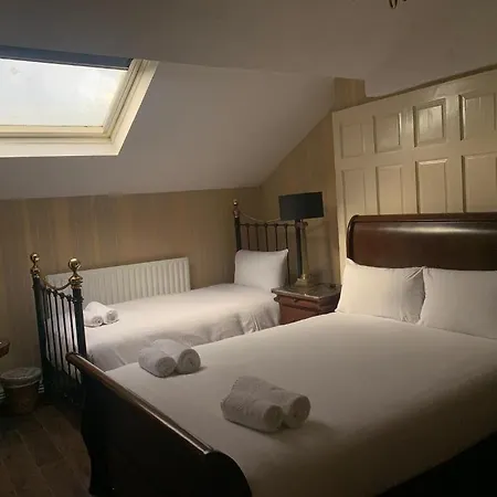 Beech Mount - Free Parking Hotel 3*