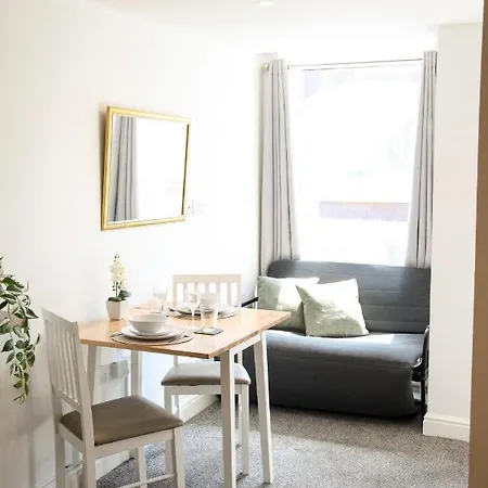 Apartment Centre Short & Long *