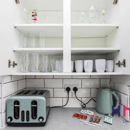 Host - Family Hub,pet-friendly By Centre Semesterbostad *