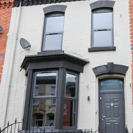 Holiday home Stylish Near The Stadium Walk To The Action *