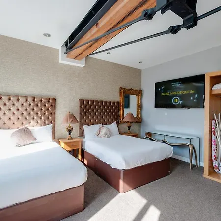 Hotel Boutique 56 *