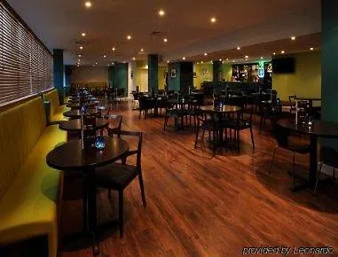 Heeton Concept - Centre Hotel