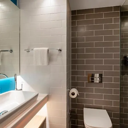 Hotel Express - By Ihg Liverpool