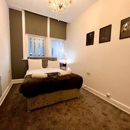 Centre 2 Bed Liverpool