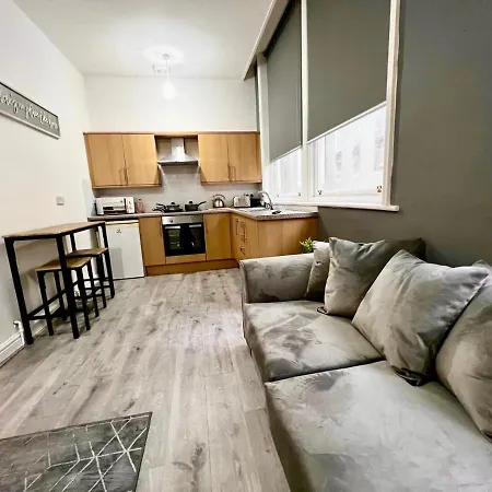 Centre 2 Bed