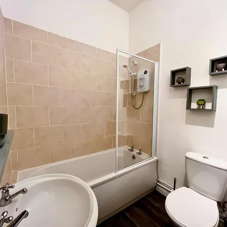 Centre 2 Bed