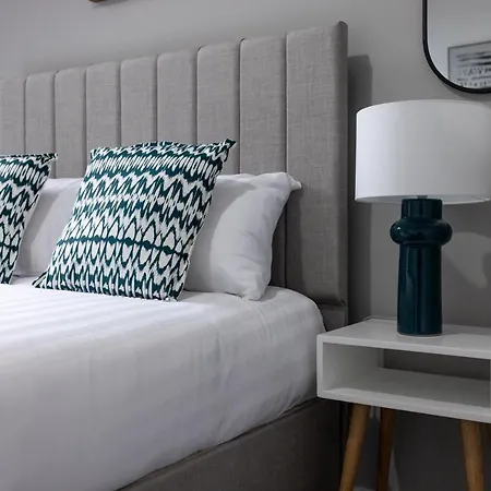 Host - Anfield Gem, Pet-friendly With Garden * Liverpool