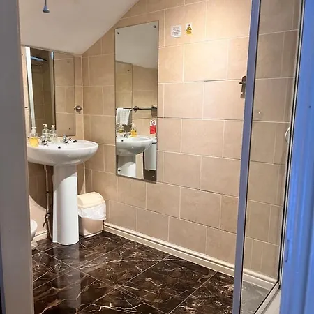 Hotel Beech Mount - Free Parking 3*