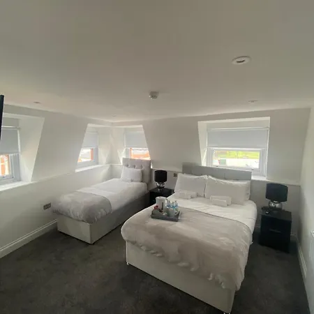 Hotell The Royal Crest 5*