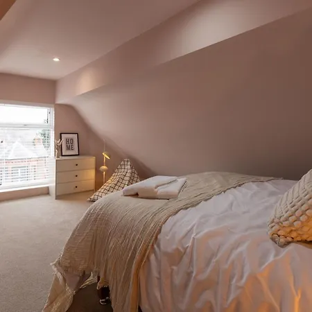 Broughton Place: Contemporary In *