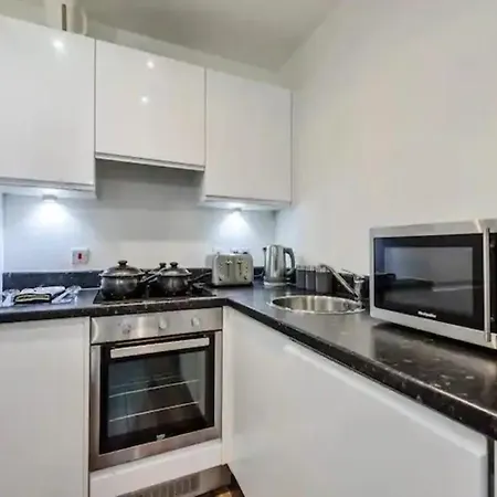 Pass The Keys Chic Apartment Liverpool