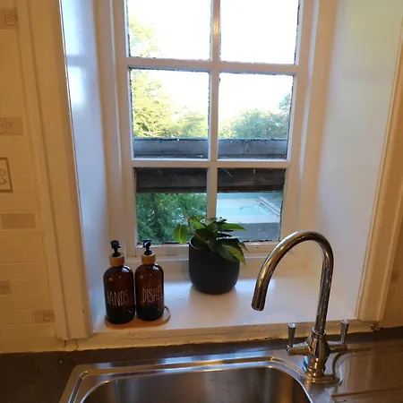 Mossley Hill Retreat Pensionat