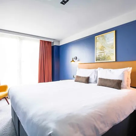 Ropewalks Hotel, Western Premier Collection 4*