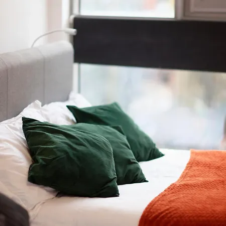 Sidemersey Livings- And Quiet 2-bedroom Flat With A View Apartment Liverpool