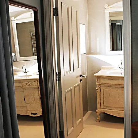 Hotel Doubletree By Hilton & 4*