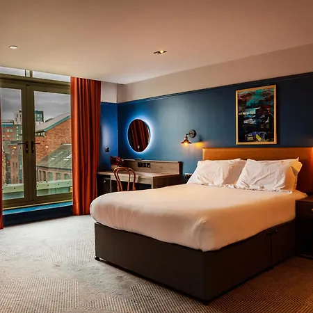 Ropewalks Hotel, Western Premier Collection 4*