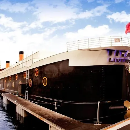 Titanic Boat Botel Liverpool