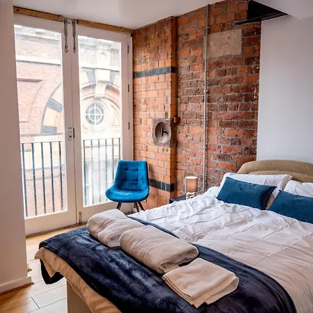 Cavern Quarters, Beautiful Two Bedroom Centre By Garudy Serviced And Short Lets - Perfect For Longer Appartement