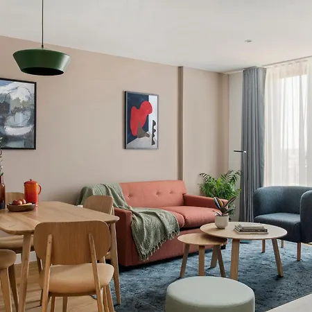 Cove Paradise Street 4*