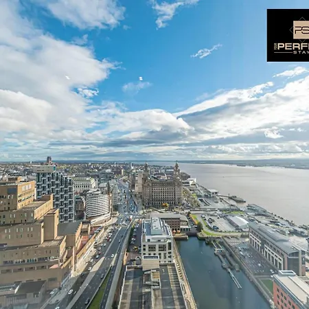 The Lexington - Centre 24 Hour Gym - Your Perfect - And Waterfront Views
