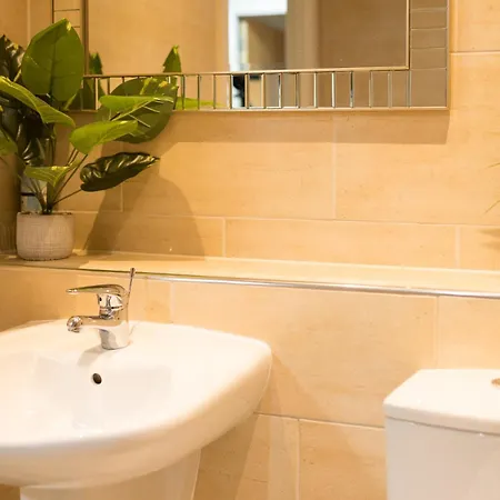 Sidemersey Livings- Convenient And 2-bedroom Haven In L1 Appartement Liverpool