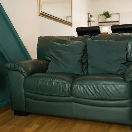 Sidemersey Livings- Convenient And 2-bedroom Haven In L1 *