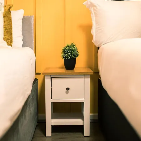 Sidemersey Livings- Convenient And 2-bedroom Haven In L1 Liverpool
