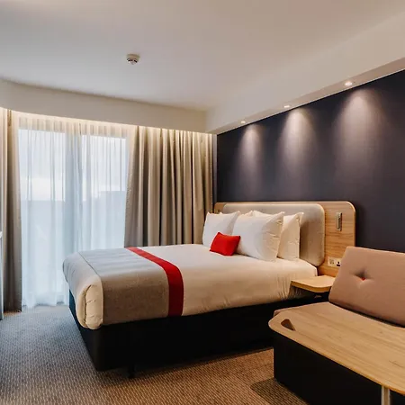 Express - By Ihg Liverpool
