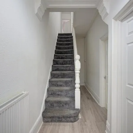 Guestready - Anfield Serene Guest house