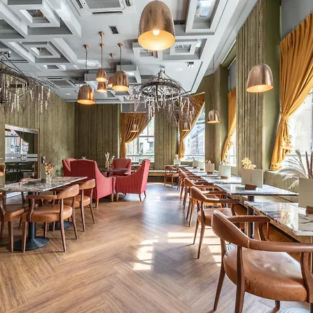 The Sir Thomas Otel 3*
