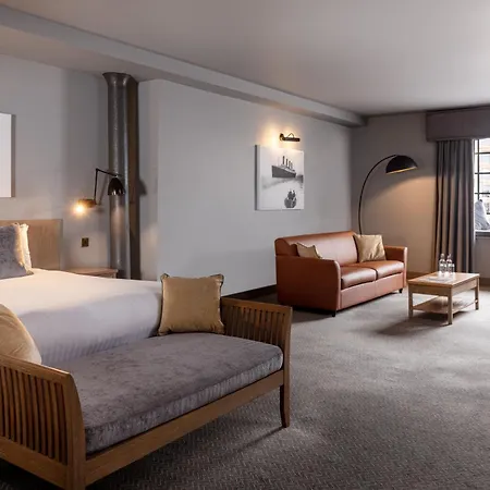 Titanic Hotel 4*