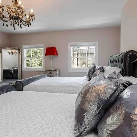 Holiday home Elegant Georgian Listed Townhouse Liverpool