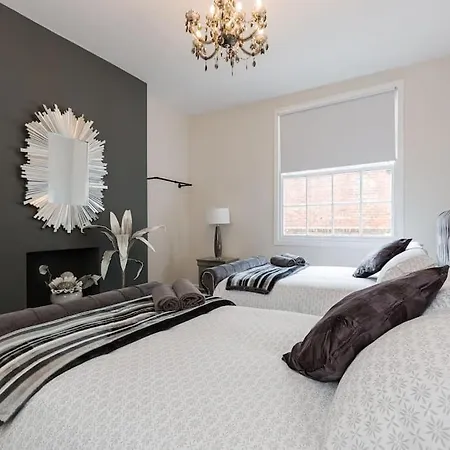 Vakantiehuis Elegant Georgian Listed Townhouse Liverpool