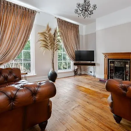 Elegant Georgian Listed Townhouse Holiday home Liverpool