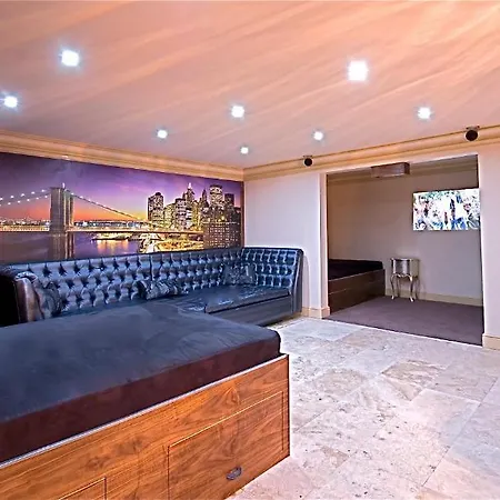 Signature Living Bold Street Lejlighedshotel 3*