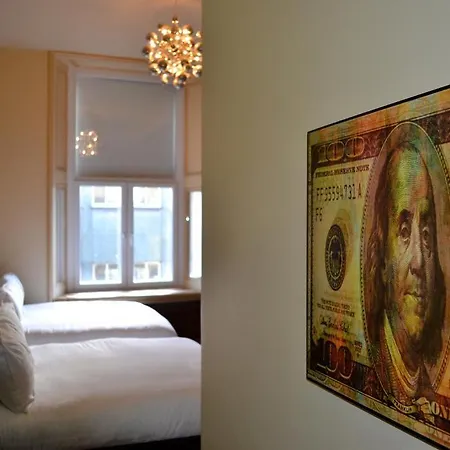 Signature Living Bold Street