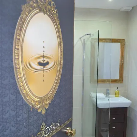 Signature Living Bold Street Lejlighedshotel