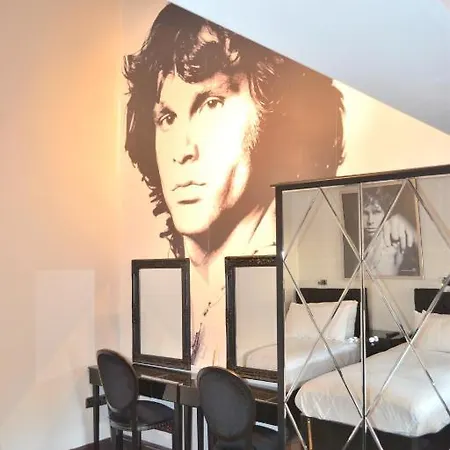 Signature Living Bold Street 3*