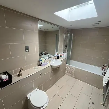 Centre Penthouse Loft *